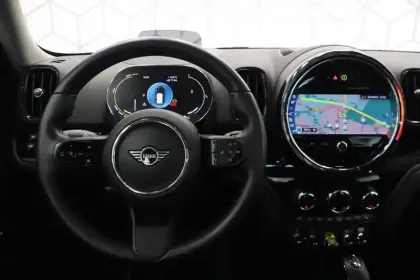 Photo 28 Mini Mini Countryman 125 - 95 ch ALL4 BVA6