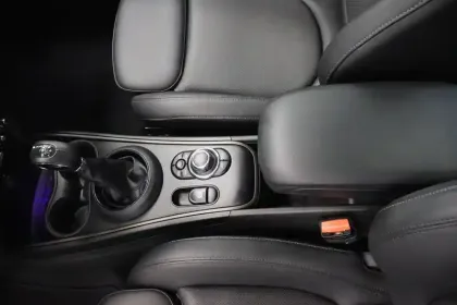 Photo 23 Mini Mini Countryman 125 - 95 ch ALL4 BVA6