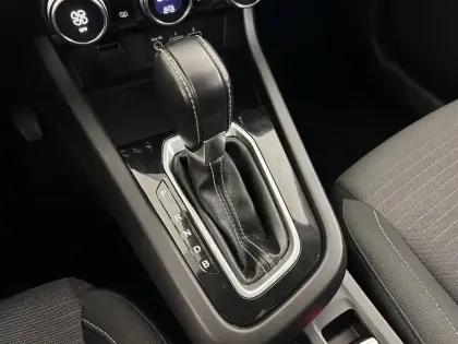 Photo 19 Renault Arkana  E-Tech hybride 145 - 22