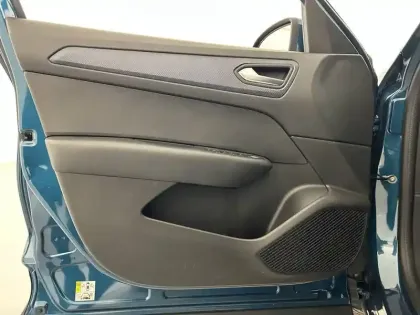 Photo 37 Renault Arkana  E-Tech 145