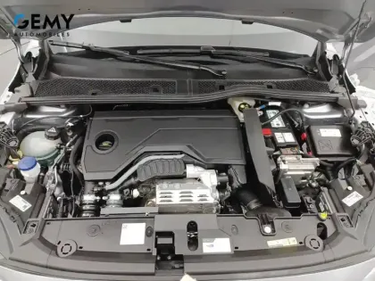 Photo 57 Peugeot 208  Hybrid 145 e-DCS6