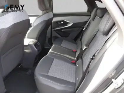 Photo 51 Peugeot 3008  Hybrid 145 e-DCS6