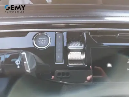 Photo 61 Peugeot 3008  Hybrid 145 e-DCS6