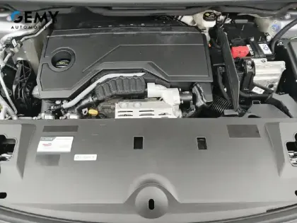 Photo 61 Peugeot 3008  Hybrid 136 e-DCS6