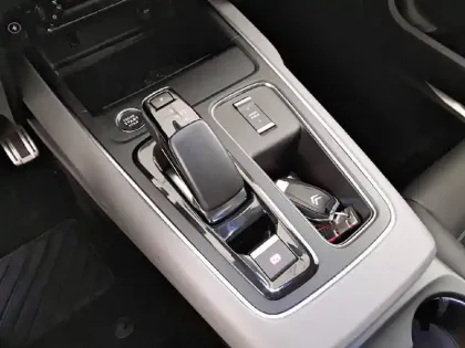 Photo 13 Citroën C5 aircross  Hybride Rechargeable 225 e-EAT8