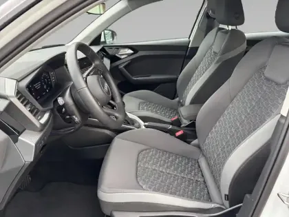 Photo 8 Audi A1  Sportback 30 TFSI 116 ch S tronic 7