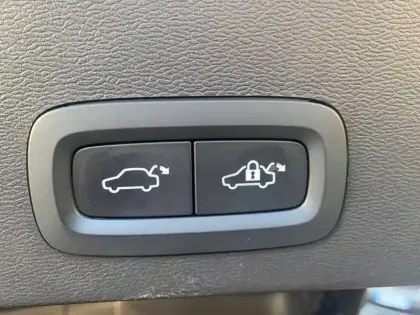 Photo 15 Volvo Xc40  T5 Recharge 180+82 ch DCT7