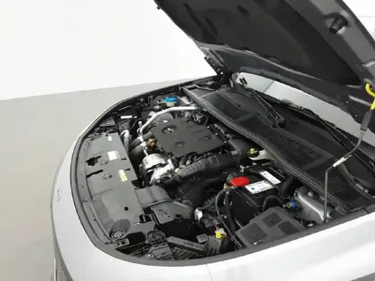 Photo 14 Peugeot 308  BlueHDi 130ch S&S EAT8