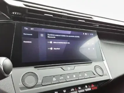 Photo 19 Peugeot 308  BlueHDi 130ch S&S EAT8