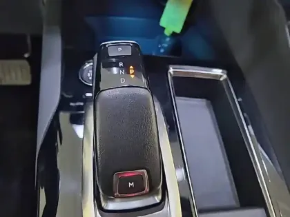 Photo 45 Peugeot 3008  BlueHDi 130ch S&S EAT8