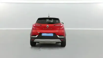 Photo 12 Renault Captur  E-Tech Plug-in 160 - 21