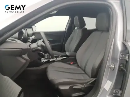 Photo 52 Peugeot 2008  PureTech 130 S&S BVM6