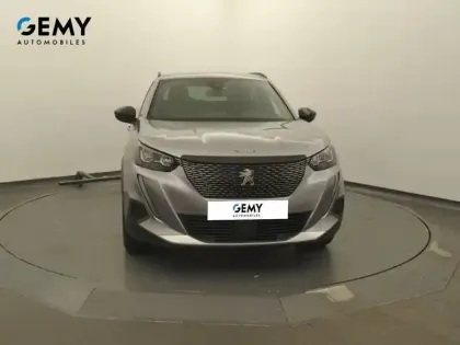 Photo 45 Peugeot 2008  PureTech 130 S&S BVM6