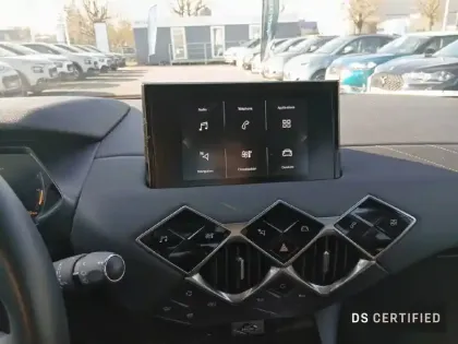 Photo 44 DS DS 3  Crossback PureTech 100 S&S BVM6