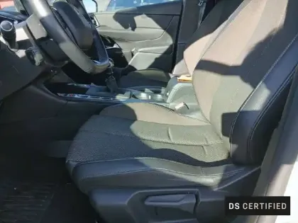 Photo 40 DS DS 3  Crossback PureTech 100 S&S BVM6