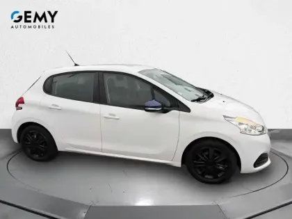 Photo 3 Peugeot 208  PureTech 68ch BVM5