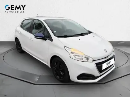 Photo 2 Peugeot 208  PureTech 68ch BVM5