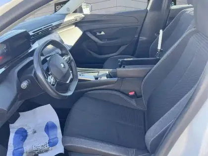 Photo 8 Peugeot 308  SW BlueHDi 130ch S&S EAT8