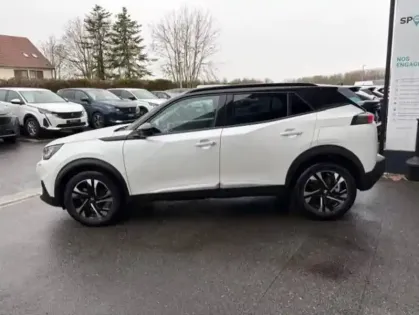 Photo 30 Peugeot 2008  PureTech 130 S&S BVM6