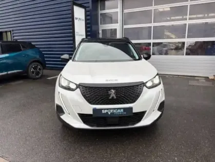 Photo 24 Peugeot 2008  PureTech 130 S&S BVM6