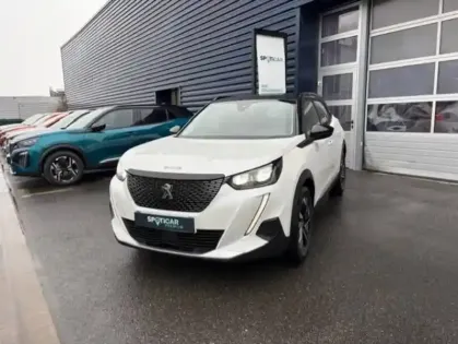 Photo 23 Peugeot 2008  PureTech 130 S&S BVM6