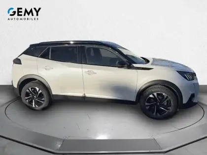 Photo 37 Peugeot 2008  PureTech 130 S&S BVM6