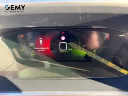 Photo 45 Peugeot 2008  PureTech 130 S&S BVM6