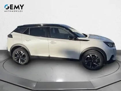 Photo 3 Peugeot 2008  PureTech 130 S&S BVM6