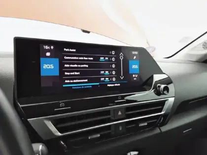 Photo 20 Citroën C4  PureTech 130 S&S EAT8