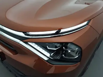 Photo 15 Citroën C4  PureTech 130 S&S EAT8