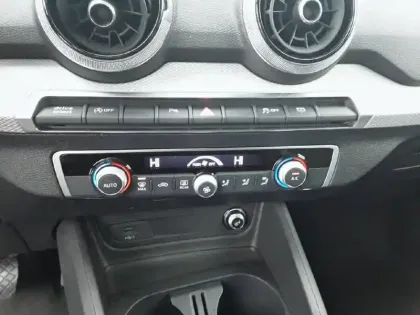 Photo 19 Audi Q2  35 TFSI 150 S tronic 7