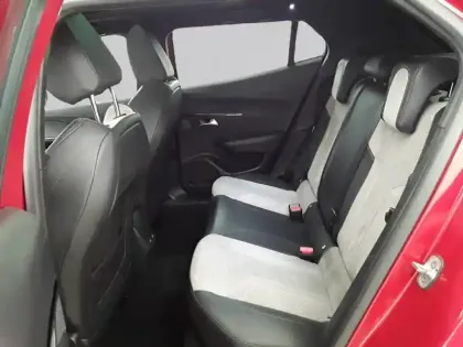 Photo 11 Peugeot 2008  Moteur électrique 136 ch