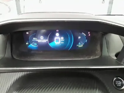 Photo 9 Peugeot 2008  Moteur électrique 136 ch