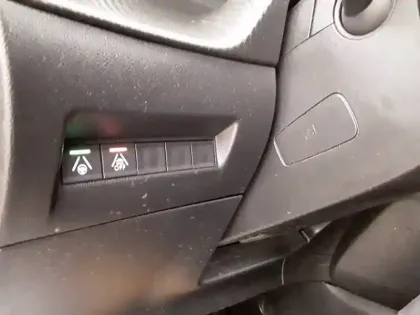 Photo 23 Peugeot 2008  Moteur électrique 136 ch