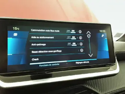 Photo 20 Peugeot 2008  Moteur électrique 136 ch