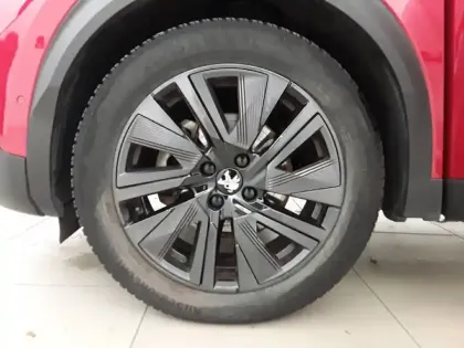 Photo 12 Peugeot 2008  Moteur électrique 136 ch