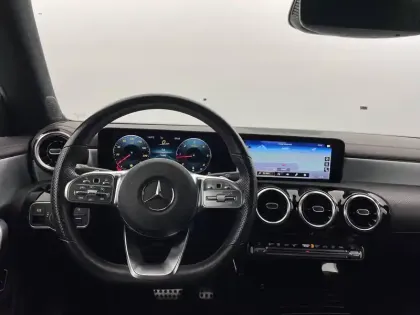 Photo 41 Mercedes CLA  Coupé 180 d 8G-DCT