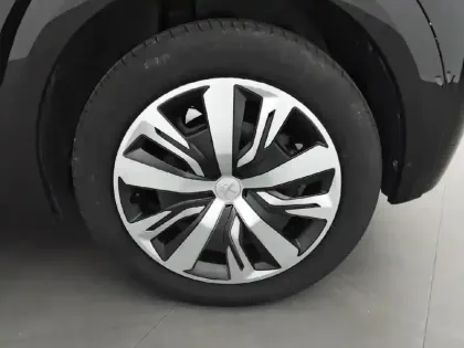 Photo 12 Peugeot 208  Electrique 50 kWh 136ch