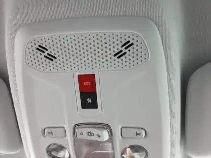 Photo 23 Peugeot 208  PureTech 75 S&S BVM5