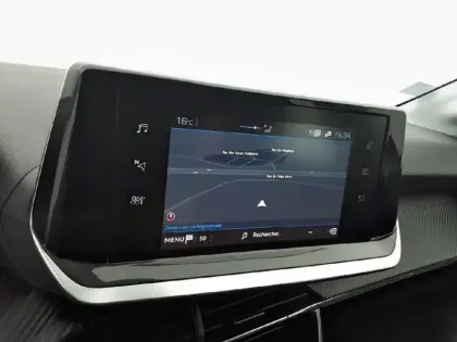 Photo 17 Peugeot 208  PureTech 75 S&S BVM5