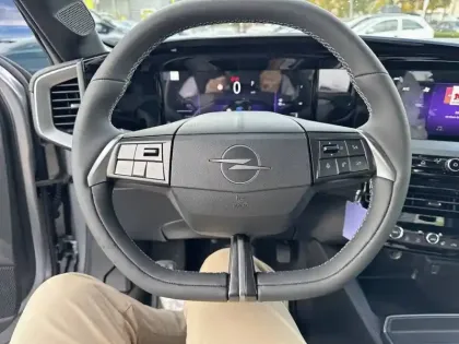 Photo 28 Opel Mokka  1.2 Turbo Hybrid 145 ch e-DCT6