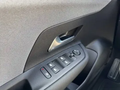 Photo 13 Opel Mokka  1.2 Turbo Hybrid 145 ch e-DCT6