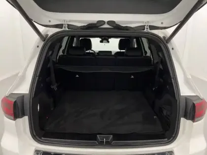 Photo 35 Mercedes GLB  200 d 8G-DCT