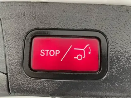 Photo 45 Mercedes GLB  200 d 8G-DCT