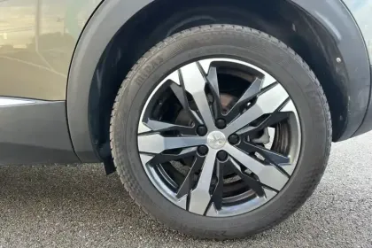 Photo 53 Peugeot 3008 Gén. II Ph1 Allure 5