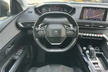 Photo 11 Peugeot 3008  Puretech 130ch S&S EAT8