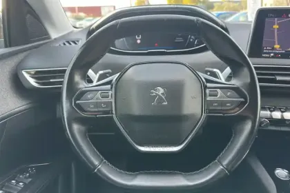 Photo 12 Peugeot 3008  Puretech 130ch S&S EAT8