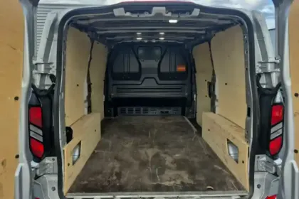 Photo 31 Ford Transit  CUSTOM FOURGON 300 L1H1 2.0 ECOBLUE 170 CH BVA8