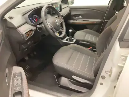 Photo 32 Dacia Sandero  ECO-G 100 - 22