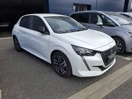 Photo 43 Peugeot 208  PureTech 100 S&S BVM6